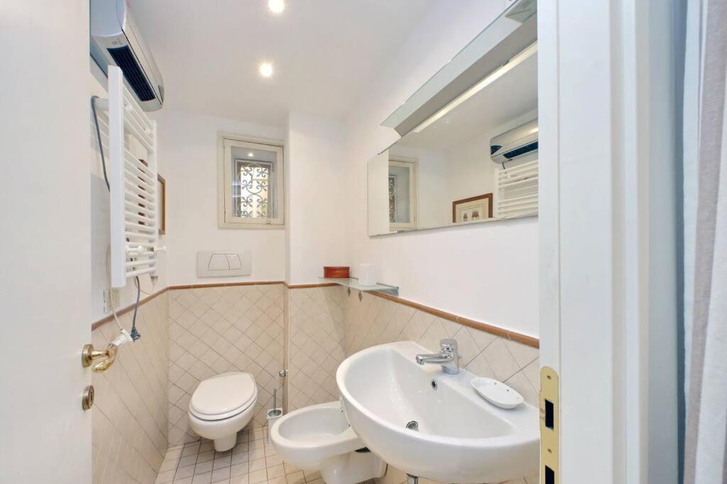 Laterano Apartment Roma Ngoại thất bức ảnh
